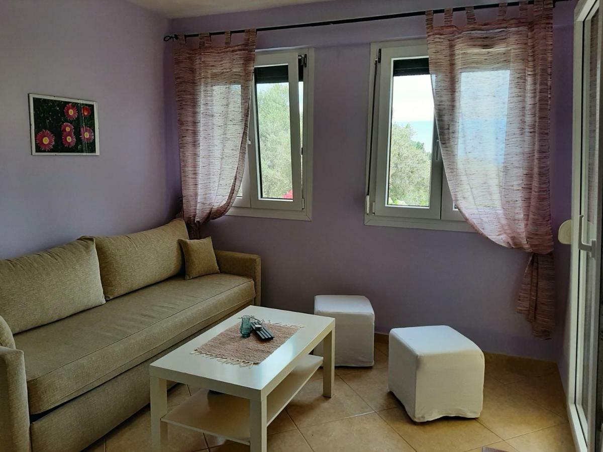 Marina Apartments Кокарі Екстер'єр фото